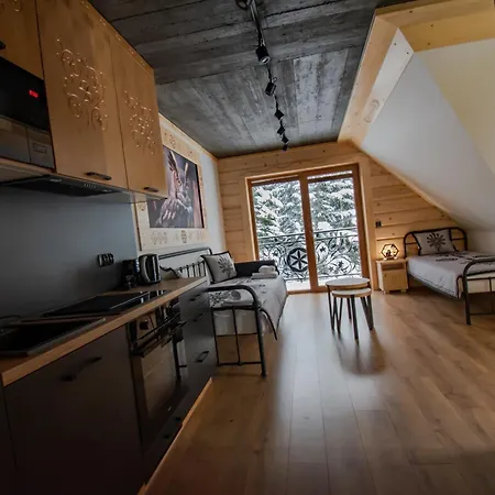 Apartmán Cyrhel *